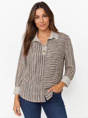 Multiples Mixed Safari Stripe Crinkle Top 3/4 Sleeve Safari Print Cuffs Size PL